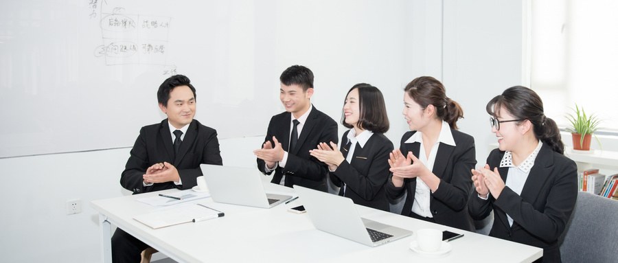 数据看板与报表系统